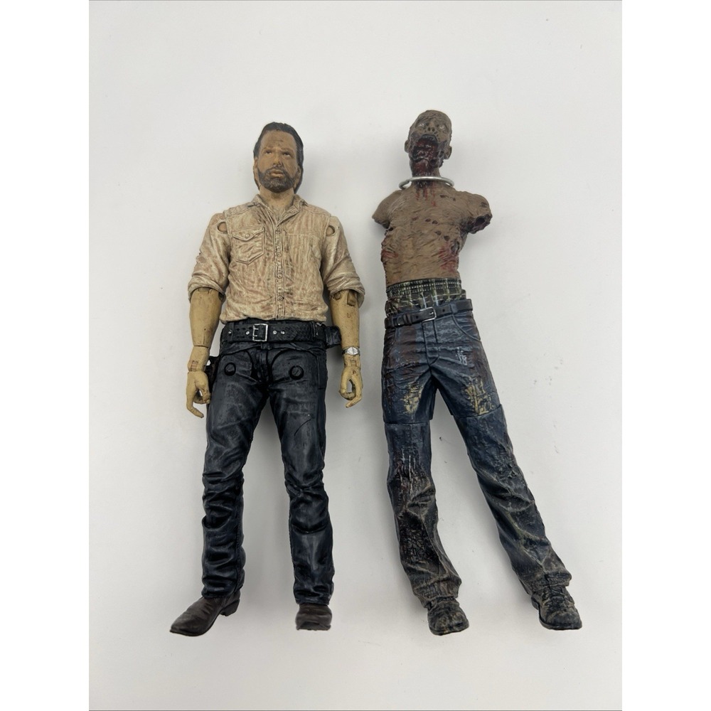 RICK GRIMES SERIES 6 MCFARLANE TOYS THE WALKING DEAD TV AND ZOMBIE FIGURE AMC